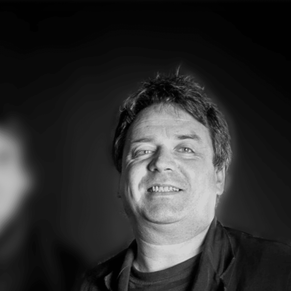 Thumbnail for Episode 557: Interview – The Chills’ Martin Phillipps, Part 2