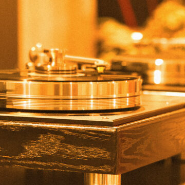 Thumbnail for Episode 2263: Rockin’ The Suburbs Year-End Picks Add A New Twist